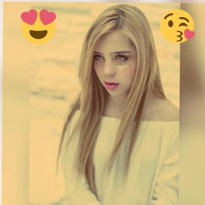 Laila Montero Acepta tu rareza y azla unica @azuaraharoldcq2 hermano °°ICNK°°