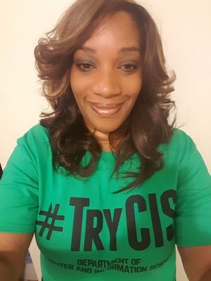 ArlishaMc's profile picture. Smart, Classy and Sassy