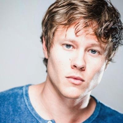 Guy Wilson fansclub.#LittleBlackBook #Werewolfthebeastamongus #TheMoonandHe #TheOpenDoor #DannyFricke #Swelter #TheMidnightGame #AlmostKings &More
@THEguywilson