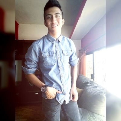 victorgiron16's profile picture. 