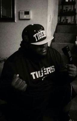 Solo_Dolo_DHC's profile picture. Y.B.Y.S.A.I.A #BLOOP #BLOOP #TeamTravelingMan357 #TeamPhamily #TeamTurtle #LSUTIGERS #MIAMIHURRICANES  #SOLODOLO