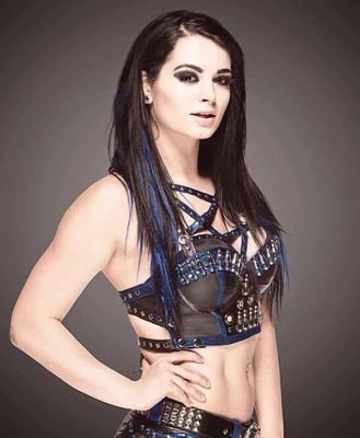 I'm a very big fan for @realpaigewwe or paige she is my hero and my life follow her.@RealPaigeWWE