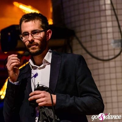Emprendedor, consultor, experto en ecommerce, amante del baile social, el deporte y los viajes. Co-fundador de go&dance, descubre dónde bailar allí donde estés.
