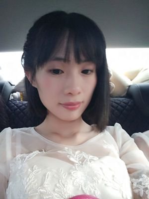 Duclear's profile picture.