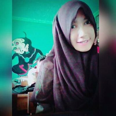 ameliya71699418's profile picture. kejarlah mimpi gapai dengan otak kita sendiri bukan dari foto copy teman