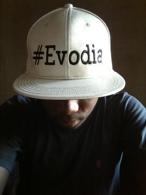 jacobhuma's profile picture. i fear no one but only God.I am a believer i am a conquer i am POLELO MASTER P HUMA