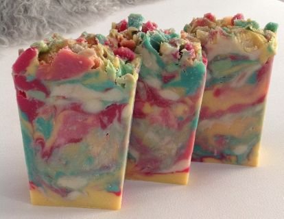 BrooklynLush's profile picture. Brooklyn Lush makes handmade Luxury Body Soaps & Butters, Bath Salts & Teas. Email:BrooklynLush@icloud.com