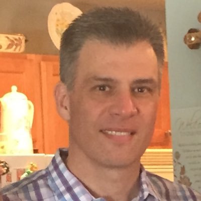 dege23's profile picture. Software sales professional.