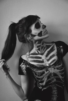 Bienvenidos a la sensual cuenta de Mary, aqui encontraras mierda varia.

               †capricorniana†  
† semi-humana†
