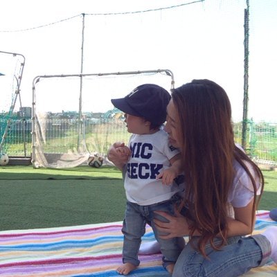 Mackeyeee's profile picture. 