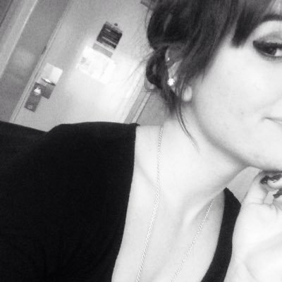 mollywannerton's profile picture. college student, photography is my life, art is my life and music just helps me work :)