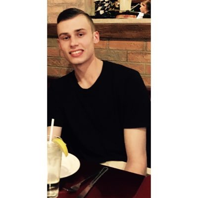 tom_mitchell21's profile picture. Fine young man with an old man mind