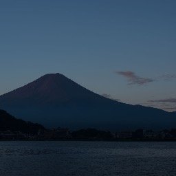 yamamototsyoshi's profile picture. 定年退職して現在広島で働いています。
今年の３月にバンタン写真学校を卒業しました。