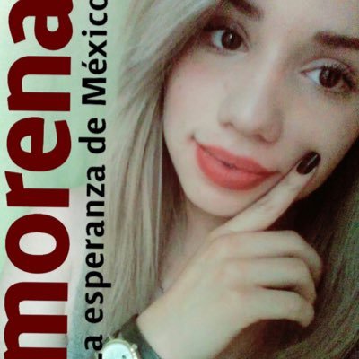 Estudio preparatoria, tengo 17 años.... Activistas Protectora de Animales.