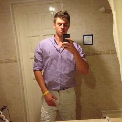 davephillips161's profile picture. ayye