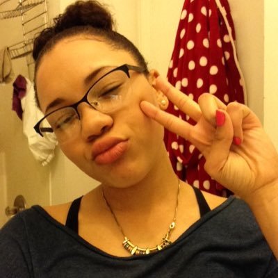 lowkeykayyllaa's profile picture. bless up