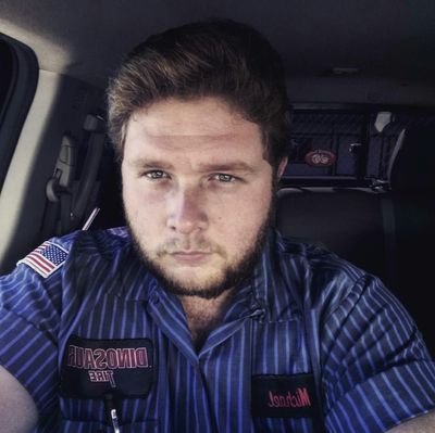 DamnitDavis's profile picture. Might as well have a Twitter too while I'm at it.