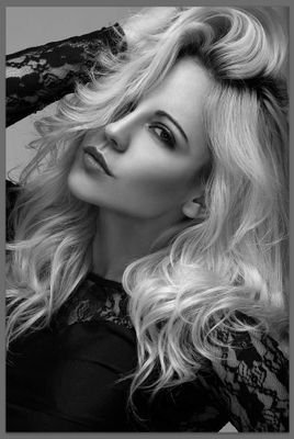 Model, Singer, Entertainment Company Owner
snapchat @CamyModel