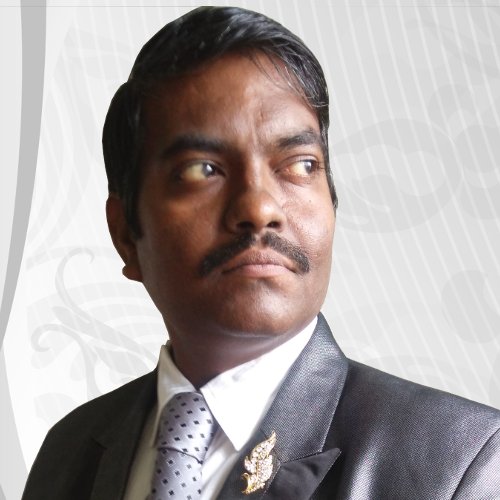 Coder, Tech Architect, Mobile Dev, currently Founder, JKL Technologies, CROI AI, an e-commerce analytics & user engagement platform.