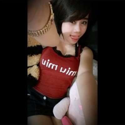 YuckaKirei's profile picture. syarat bahagia : gak usah dengerin omongan orang ☺