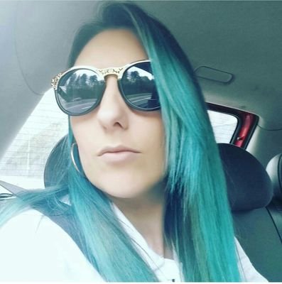 ♥★ crazy sexy cool ★♥
Friendly food nerd. Internet junkie. Amateur tea-aholic. Freelance jack daniels guru.