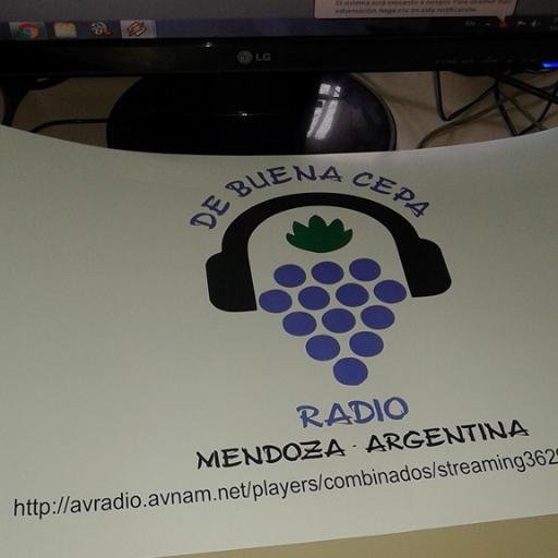 Docente .Periodista.  Amo mi Familia.  programa radial DE BUENA CEPA  https://t.co/uH9ENDnwtO
RADIO DE BUENA CEPA MENDOZA ARGENTINA
https://t.co/uH9ENDnwtO
I