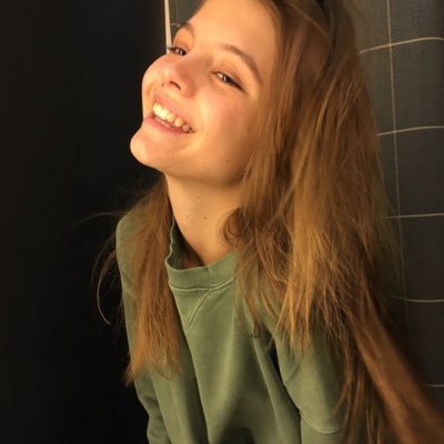 komarova_dary's profile picture. Даша Комарова (Фан) ✨