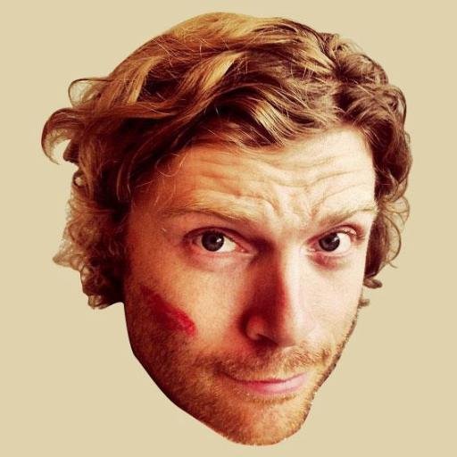 Co-fondateur de @Folklore_inc. Directeur de création design chez @_Urbania