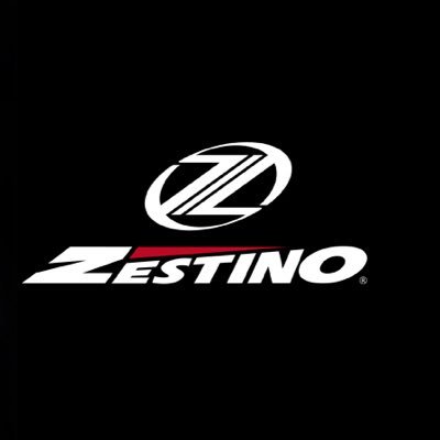 「ZESTINO’s Counterattack 2022」 我々ゼスティノタイヤは圧倒的性能、 圧倒的コストパフォーマンスをもって モータースポーツシーンに反撃の狼煙をあげ、 ドライバーから求められるすべてに応えられるよう 「ZESTINO’s Counterattack 2022」を宣言します。