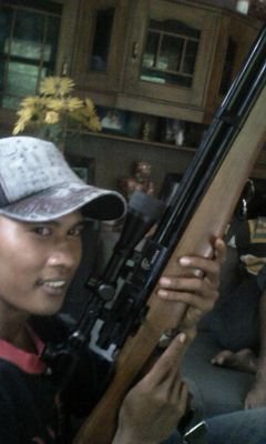 RibutSetiawan86's profile picture. 