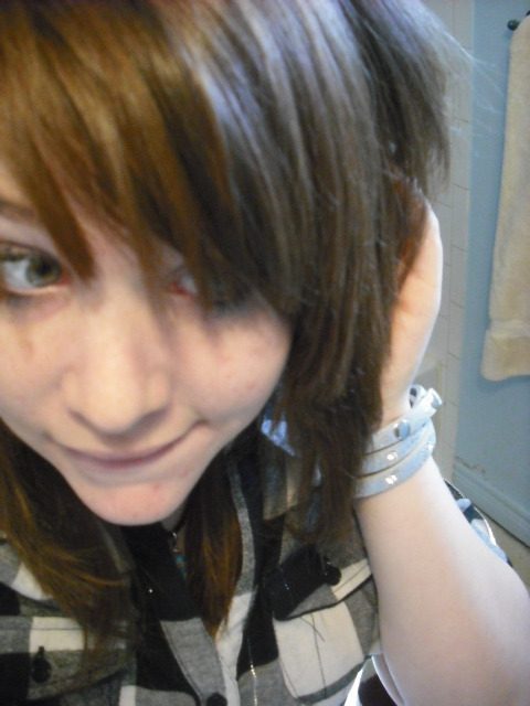 JulieKunaiKwiin's profile picture. Harro There. My Name Ish Julie Hiltz I Love Anime And Music Follow Me x3