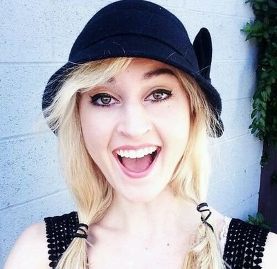 MirTheMermaid's profile picture. @HeyViolet // @MirandaMiller follows