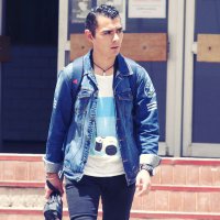 Issac A. (@cesar12xd) 's Twitter Profile