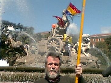 trabajador autónomo con conciencia de clase y luchador por la causa del proletariado mundial