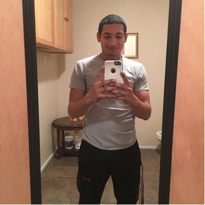 EmilioM41489152's profile picture. My Family Is My Strength An My Weakness. Through Them i Rise, And Only Through Them Shall I Fall.💯💯🙌✊