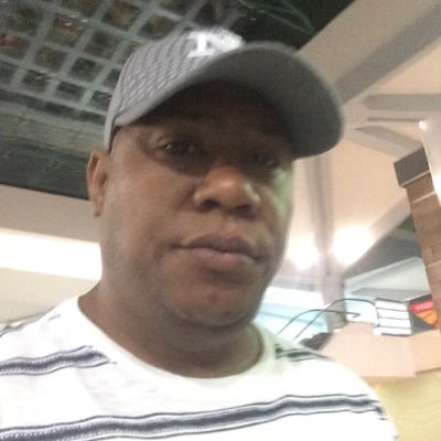 Hola alegre, trabajador en fin buena gente, amante de la vida y todo lo que ella implica, fiel a Dios y a mis creencias