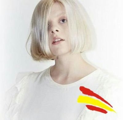 Bienvenid@s a la primera cuenta oficial dedicada a @AURORAmusic en Español. Aquí encontraréis toda clase de información.