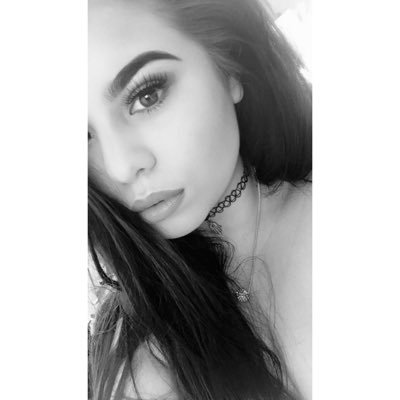 juliee_xxxx's profile picture. 21|Silawan Julie Colclough snapchat:julieecolclough Instagram:juliee_colclough|||Ryy😘❤