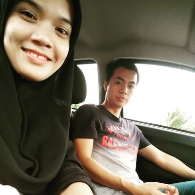 badNiez's profile picture. ..SiMpLe LiFe..
                    ..nOtHiNg..
..fOLLoW mE,,i WiLL FoLLOw YoU BaCk..