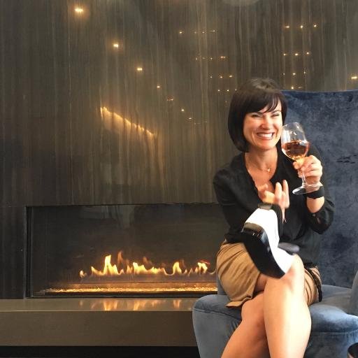 ChrystalClifton's profile picture. Entrepreneur. Adventures in business, virtual reality, fascination and more. Exploring & living life through Constant And Never-ending Improvement.