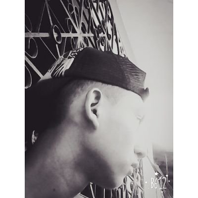 2011_pxndx's profile picture. JDMG! ♥ No tengo la culpa de haberme enamorado! Tu sonreistes! :*! 02/08/2013♥