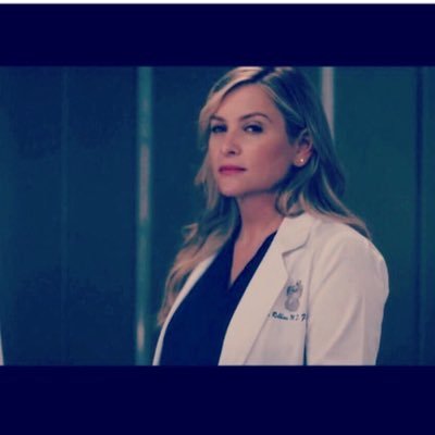 Love Jessica Capshaw and Grey's Anatomy ♥️♥️♥️ love @thefosterstv