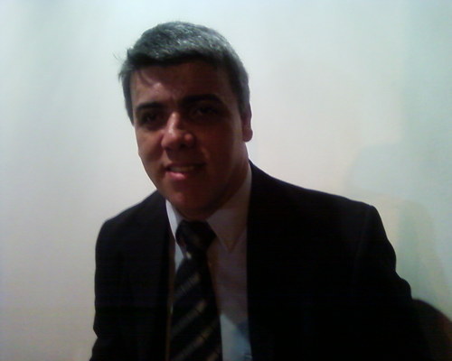 admedvaldo's profile picture. Sou Aquilo Que Você Vê. Sua Visão Determina Quem Sou. Sou O Tipo Que Você Deseja. Sou A Forma Como Sou Visto. Um Resultado da Projeção do Seu Inconsciente..