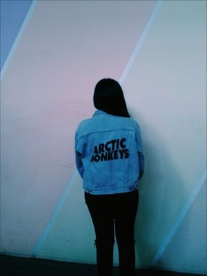 Cage the Elephant~Arctic Monkeys~The1975~The Kooks~The Strokes~Oasis~Kings of leon~The Killers~Radiohead~The Black Keys~Keane~Swim Deep~Snow Patrol~TOP