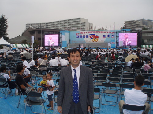 武蔵村山市議会議員の天目石要一郎（あまめいし　よういちろう）です。
無所属、支持政党もありません。
２年前に平壌にて、短波放送「しおかぜ」の受信を確認したりしたため、北朝鮮のブラックリストに入っているようです。
　この前、工作員風の泥棒に入られました。みなさん。お気をつけください。