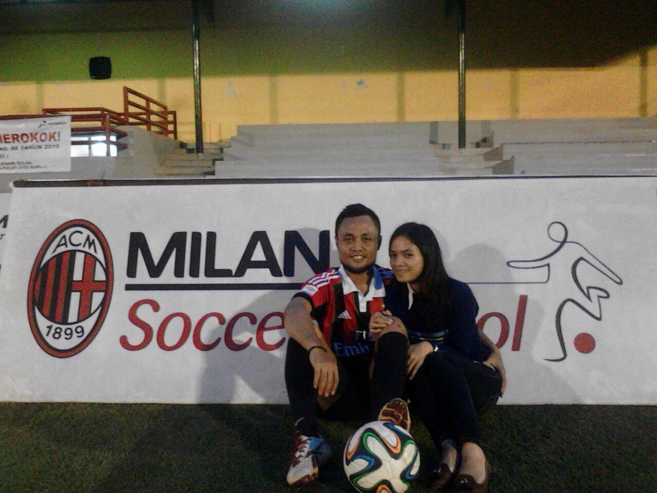 Huge fans of @acmilan | beaver