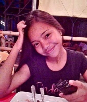 purlxv's profile picture. I don't care, I love it!