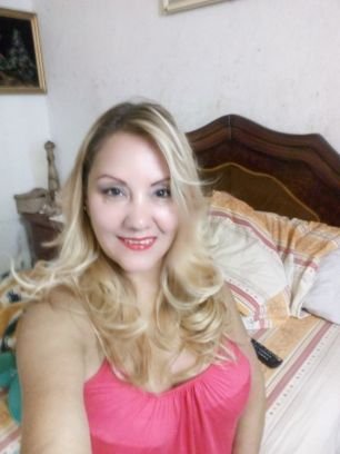 luzchannel2174's profile picture. 