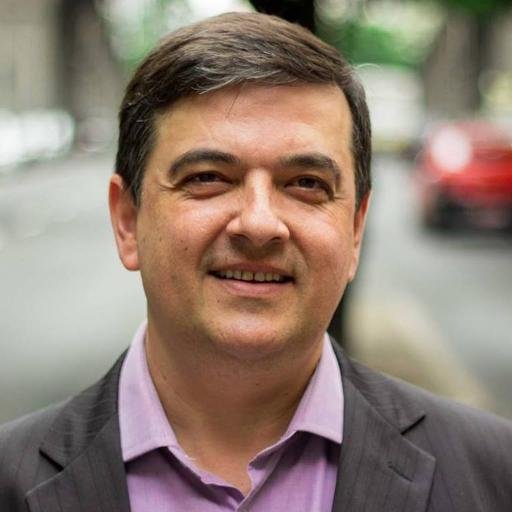 Graduado em Gestão Ambiental, foi secretário Municipal de Segurança e atualmente é vereador de Porto Alegre.
