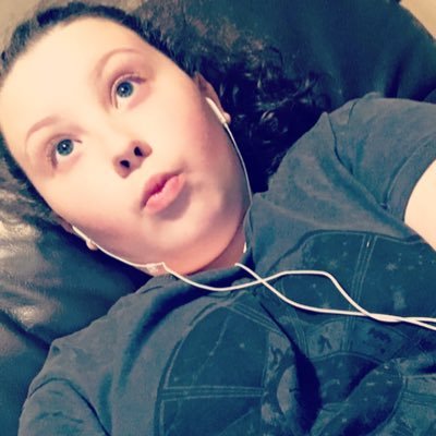 meganmccabe200's profile picture. Love syndicate❤️gamer girlsingle